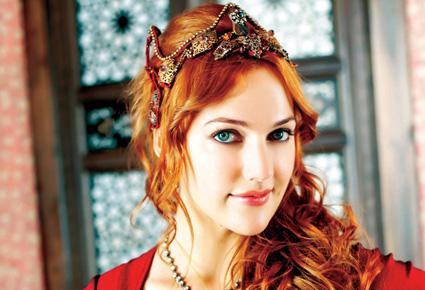 السلطان سليمان وهويام يجنيان ثروة بعد "حريم السلطان"